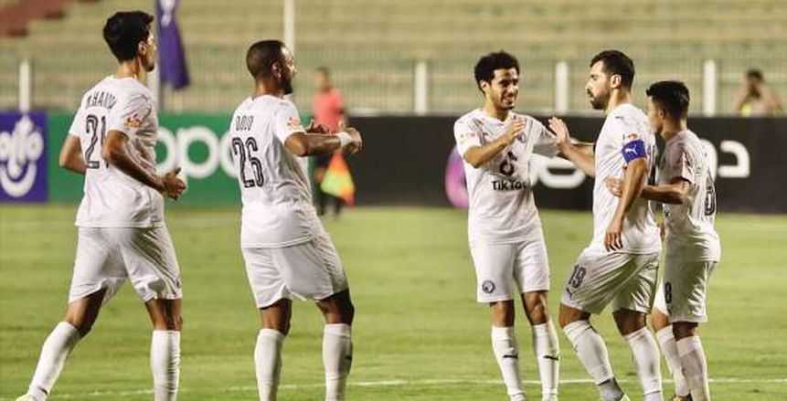 بيراميدز يحلم بالمربع الذهبي أمام البنك الأهلي في الدوري المصري