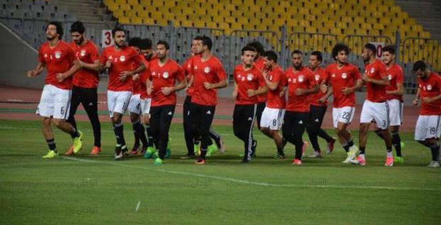 بالصور| المنتخب يواصل استعدادته لتونس ..واستمرار التدريبات الخفيفة للاعبى الأهلى