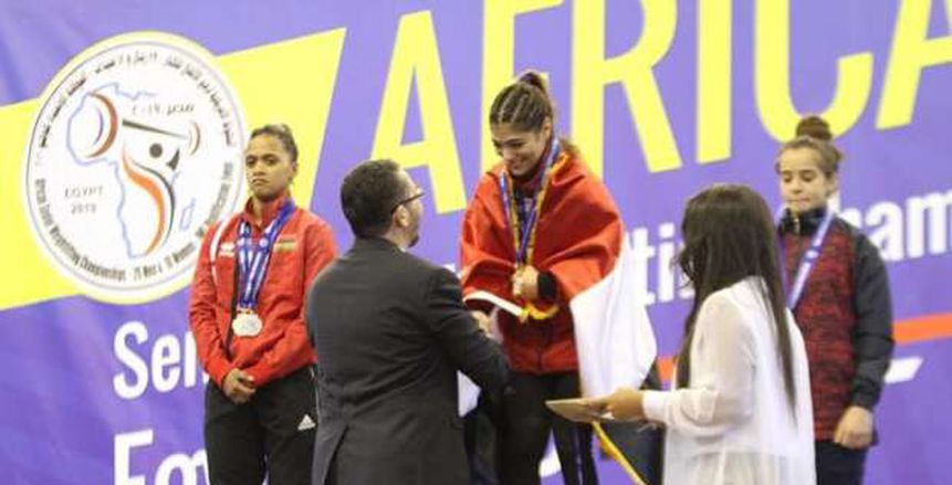 هبة أحمد تحصد أولى ذهبيات مصر في البطولة الأفريقية لرفع الأثقال