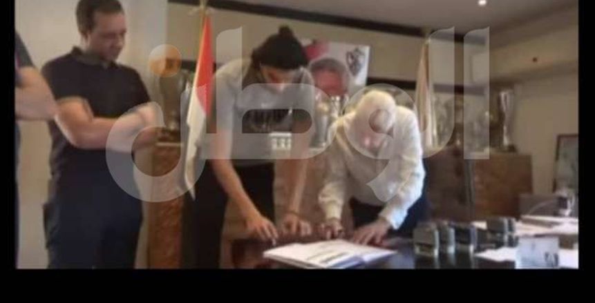 الزمالك يعلن رسميا التجديد لـ أنس أسامة: أحرف لاعب سلة في مصر (صور)