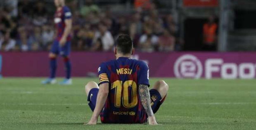 تقارير.. برشلونة قد يفقد جهود ميسي في الكلاسيكو عقب إصابته الأخيرة