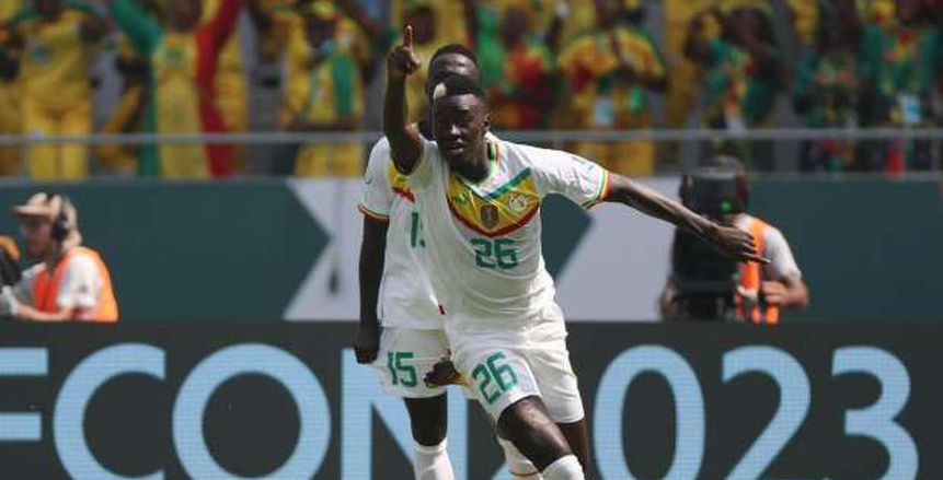 أسود التيرانجا يرسلون إنذارًا للمنافسين بفوز بثلاثية على جامبيا