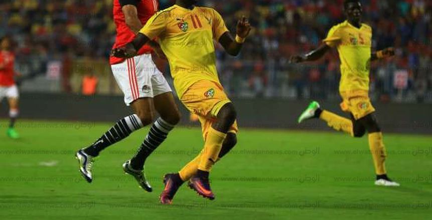 منتخب توجو يحرز هدفه الأول في مرمى مصر