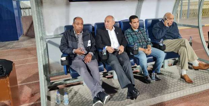 غياب إيهاب جلال ومؤازرة أحمد عثمان في مران الإسماعيلي قبل لقاء الإنتاج