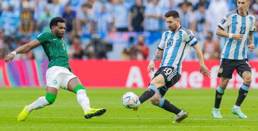 جماهير الأرجنتين تهاجم لاعبيها بعد الخسارة من السعودية: ميسي لم يعد موجودا