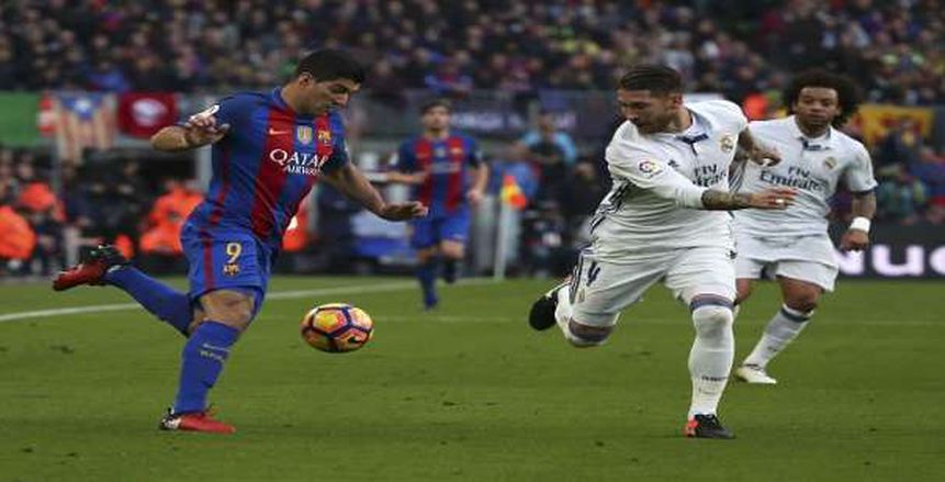 بالصور: لجنة الحكام تستعرض أخطاء مباراة برشلونة وريال مدريد