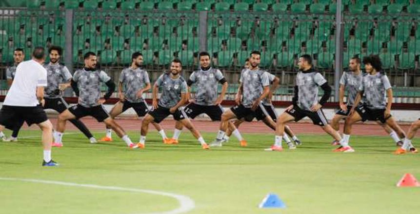 بالصور| تدريبات بدنية قوية للاعبي المصري استعدادًا لـ «الجزيرة مطروح»