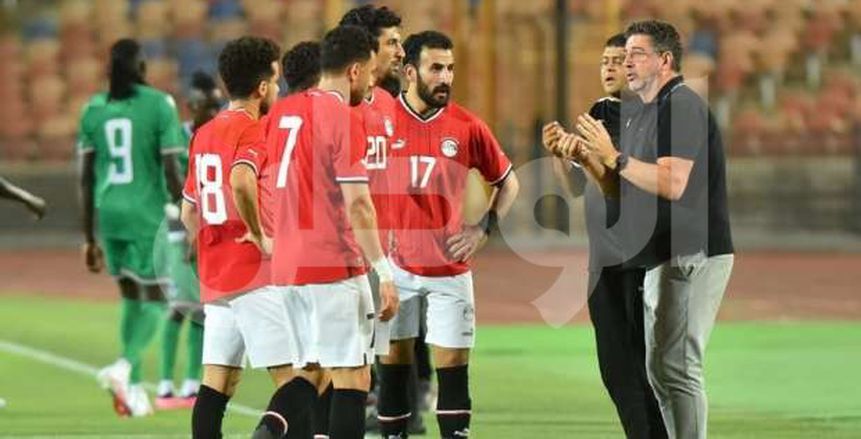 روي فيتوريا يحذر لاعبي المنتخب من تكرار سيناريو تونس أمام الجزائر