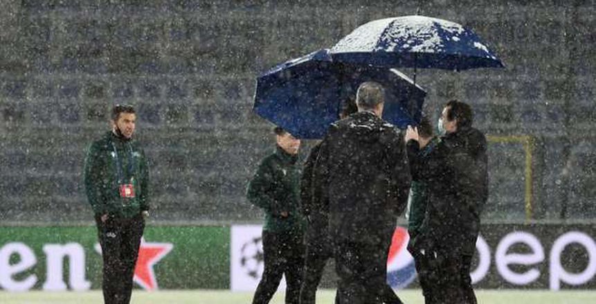 تأجيل مباراة أتالانتا وفياريال لمدة 24 ساعة بسبب تساقط الثلوج
