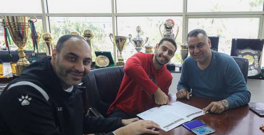 الأهلي يجدد عقد محمد أبو النصر لاعب السلة لمدة 4 سنوات