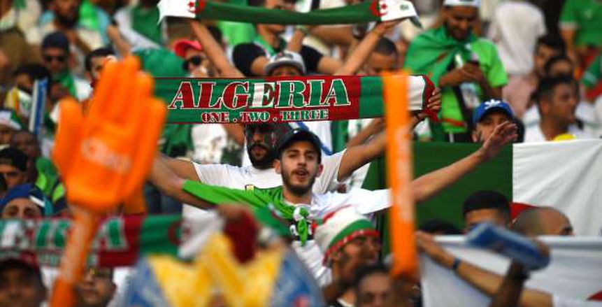بالفيديو.. جماهير الجزائر تشعل الأجواء في الكاميرون قبل مواجهة الأسود