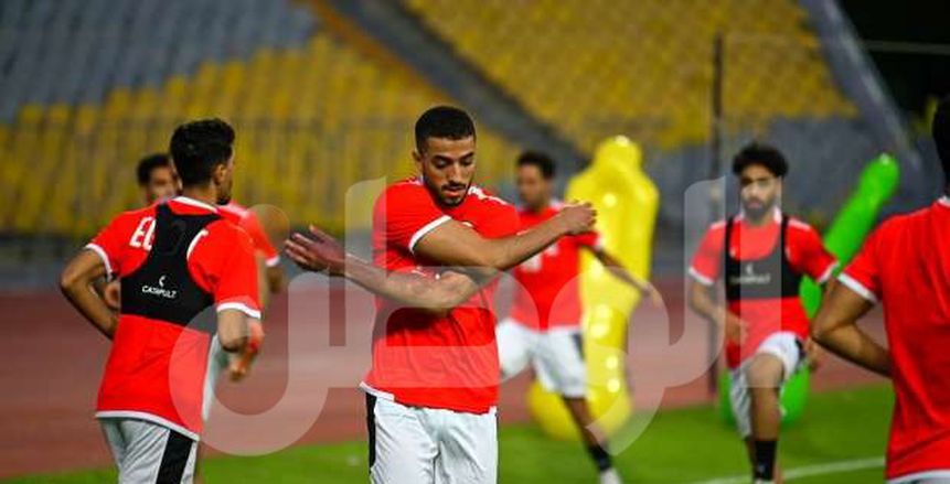 محمد عبدالمنعم يغادر مباراة مصر وموريتانيا مصابا