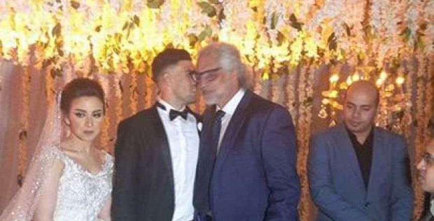 بالصور| «ناجي» ولاعبي الإسماعيلي يحضران حفل زفاف «عواد»
