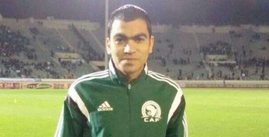 مصدر بـ«كاف»: اختيار محمود أبو الرجال حكما مساعدا في كأس العالم 2022