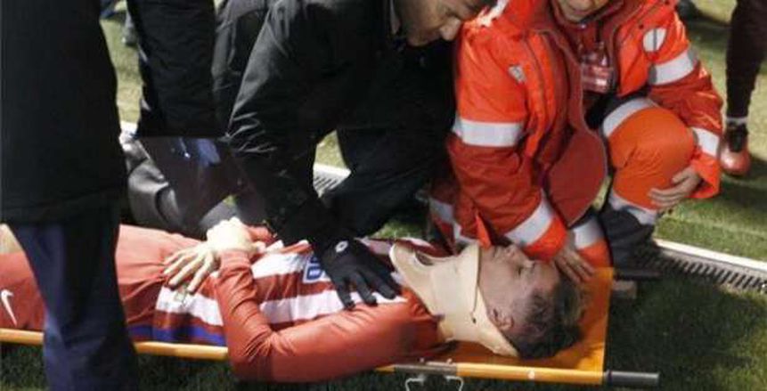 بالصور| الصفحة الرسمية لأتلتيكو مدريد تطمئن الجماهير على حاله توريس الصحية