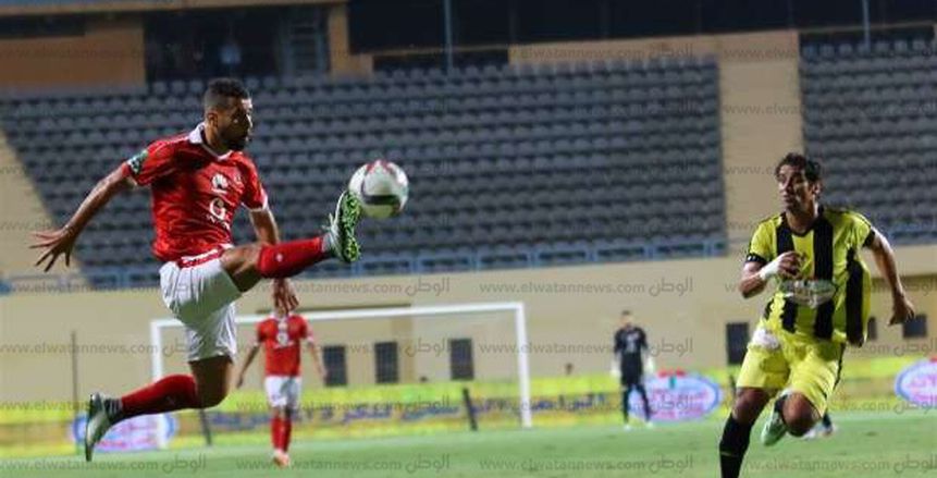 بالفيديو| الأهلي يتصدر الدوري مؤقتًا بالفوز علي المقاولون العرب بثنائية