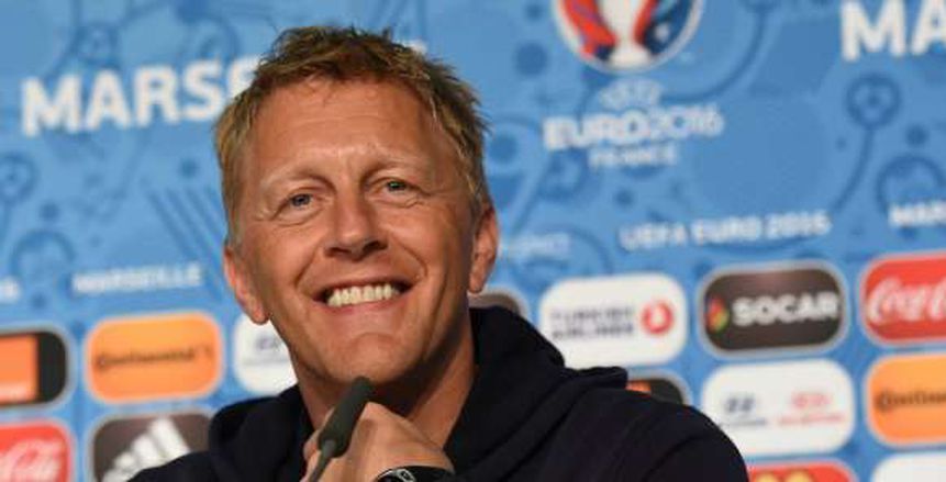 استقالة مفاجئة لمدرب أيسلندا بسبب "الملل"