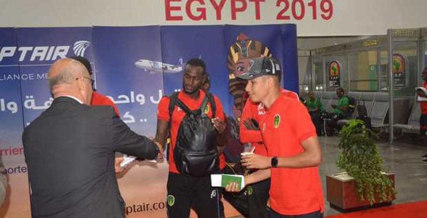 منتخب موريتانيا يغادر مطار القاهرة الدولي
