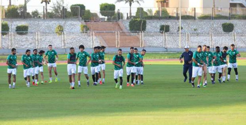 تدريبات شاقة ورفع الحمل البدني للاعبي المصري قبل مواجهة الزمالك (صور)