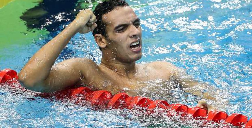 أحمد أكرم يتوج بذهبية "pro swim series".. وفريدة عثمان تتأهل للنهائي