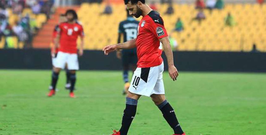 «أبو عشرين» يتحدى محمد صلاح قبل مواجهة مصر في كأس أمم أفريقيا