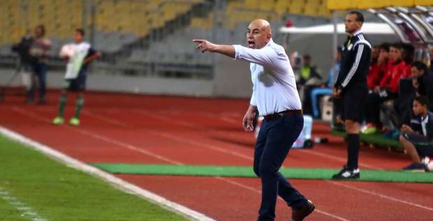 حسام حسن يطالب لاعبي المصري باستعادة صدارة الدوري