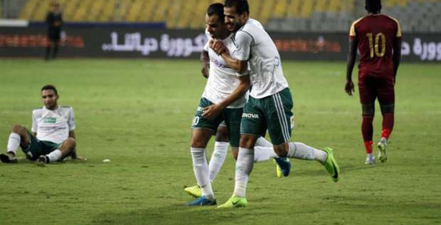 «هاتريك» «جمعة» يقود المصري للتأهل إلى دور الـ16 للكأس