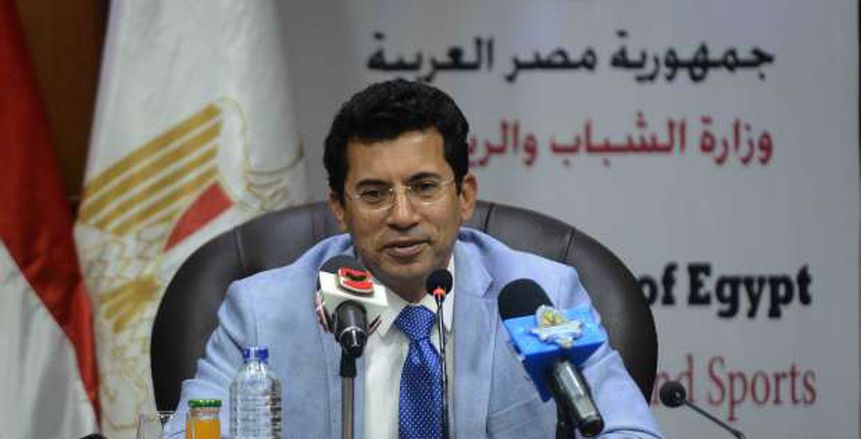 أشرف صبحي: مصر وتونس شقيقتان.. ولا احتقان بين جماهير الكرة بالبلدين