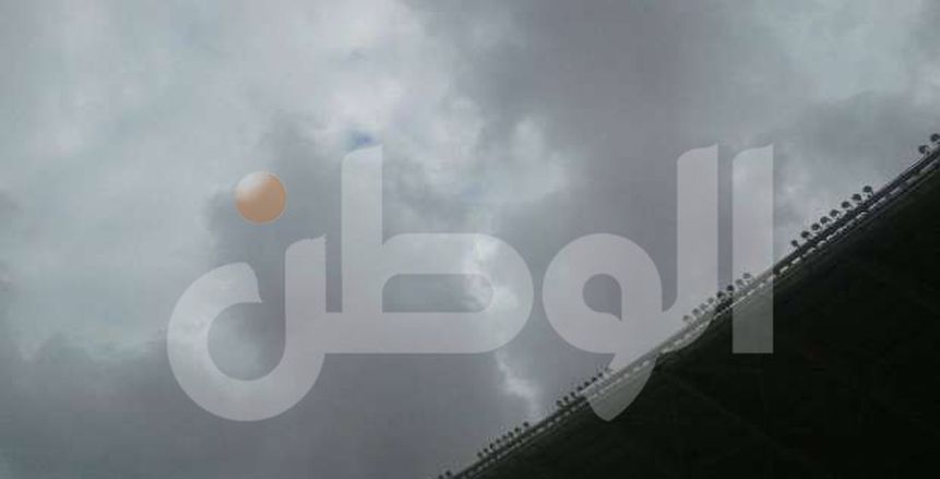 بالصور.. إنذار بأمطار جديدة في برج العرب قبل مباراة الزمالك والأهلي
