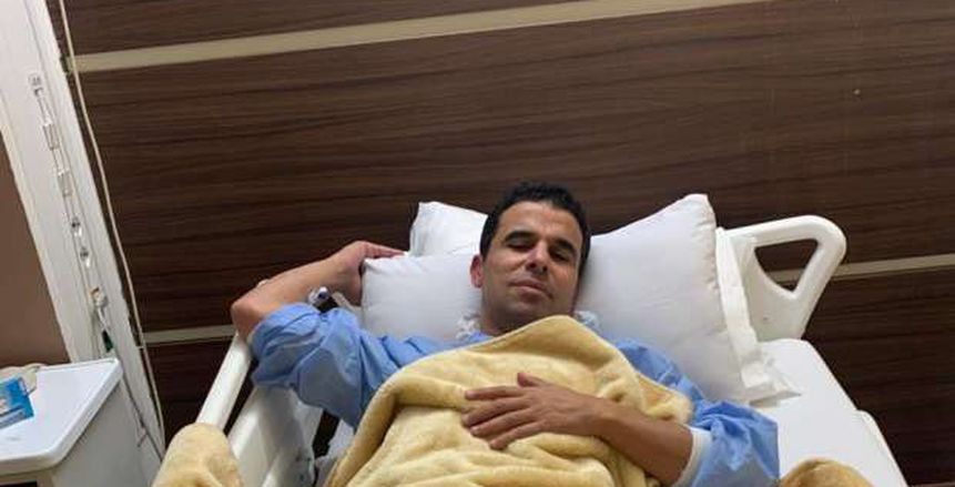 حساب خالد الغندور ينشر صورته من المستشفى: يارب بيدك الشّفاء