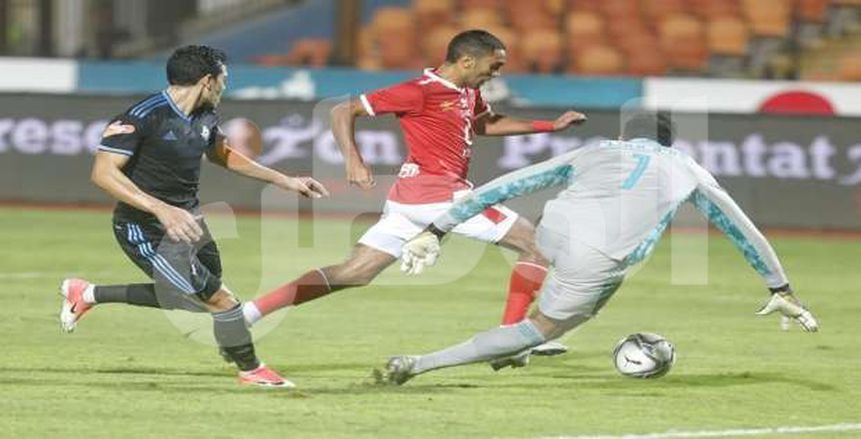 القتوات الناقلة لمباراة الأهلي ضد بيراميدز في الدوري المصري