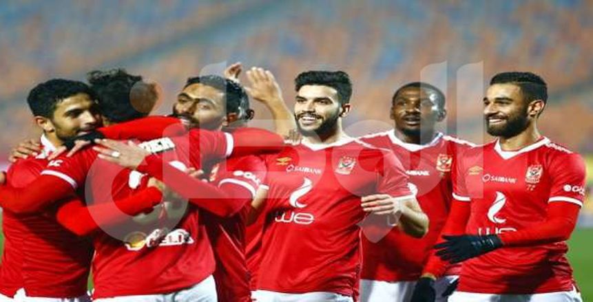 الأهلي يحرز أول أهدافه في شباك بلاتينيوم برأسية وليد سليمان