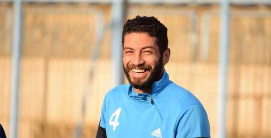 مدفعجي الأهلي| شريف عبد الفضيل يحتفل بعيد ميلاده الـ36