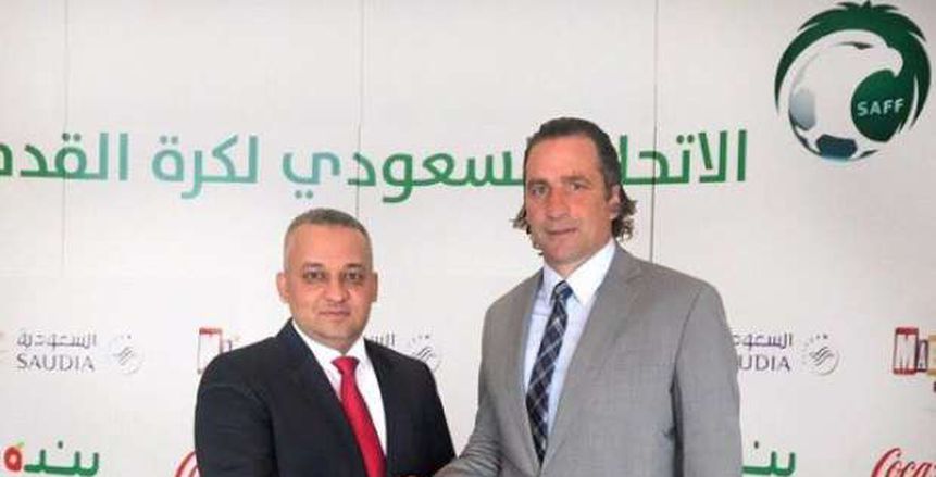 رسميا.. «بيتزي» مديرا فنيا للمنتخب السعودي