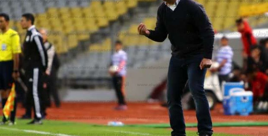 حسام حسن يعلن تشكيل المصري أمام النصر للتعدين