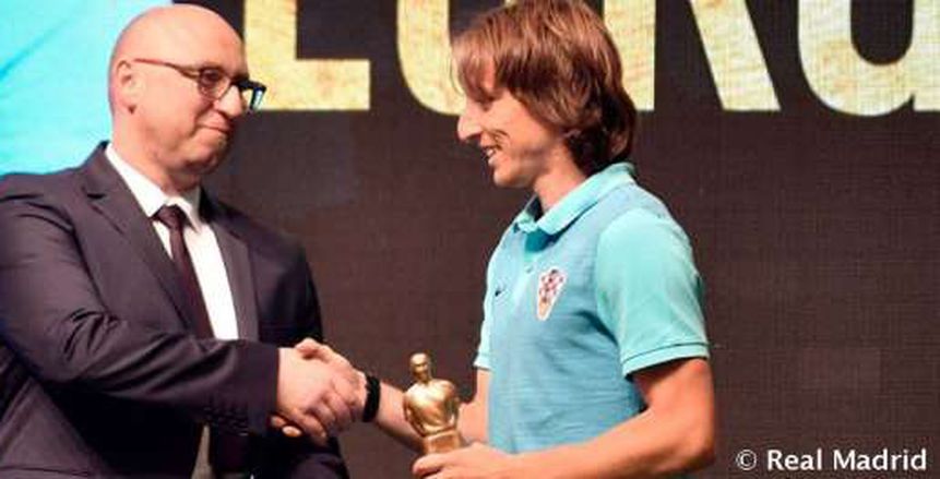 "مودريتش" يحصل على جائزة أفضل لاعب كرواتي