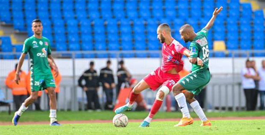 الرجاء يفوز على الوداد بثنائية ويشعل الصراع على لقب الدوري المغربي