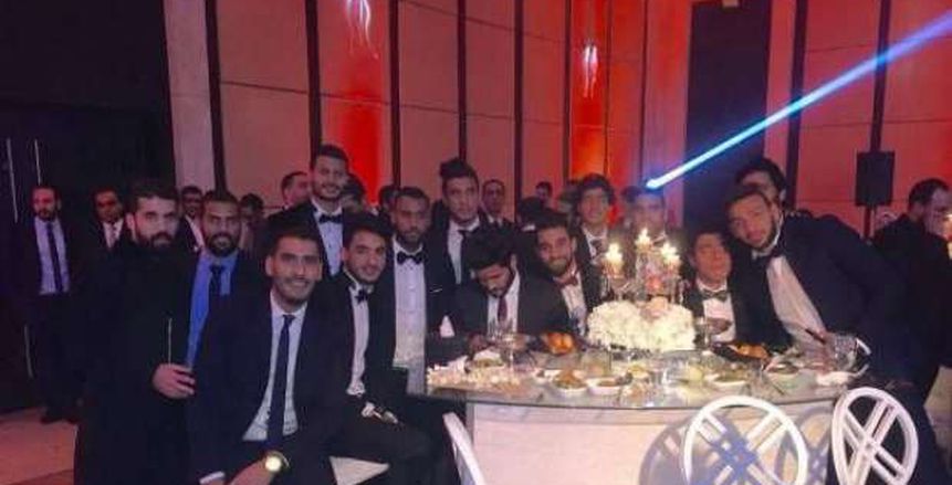 بالصور| البدري ونجوم الأهلي في حفل زفاف احمد عادل