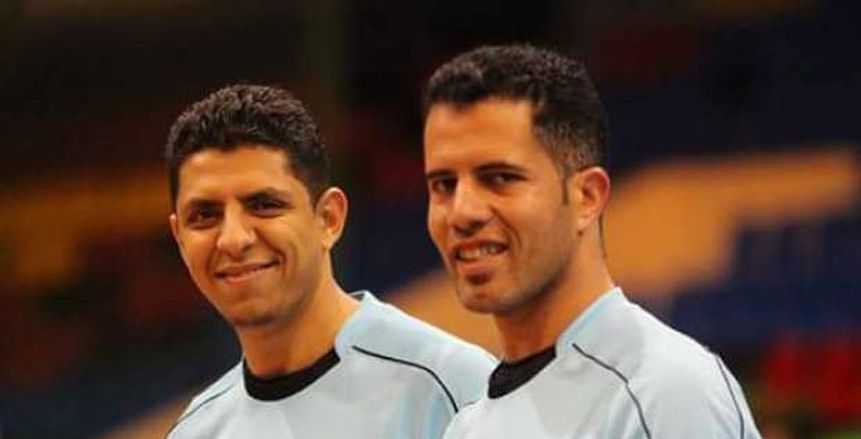 طاقم حكام مصري يدير مباراة المركزين الخامس والسادس بالبطولة الأفريقية لليد