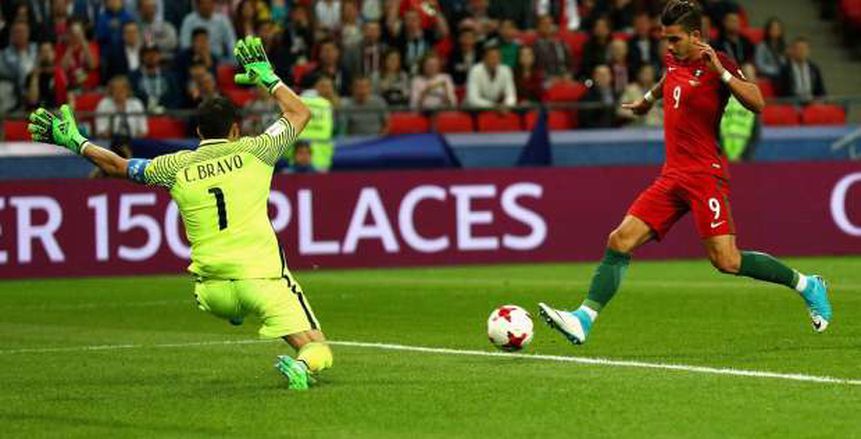 كأس القارات| الشوط الأول.. التعادل السلبي بين البرتغال وتشيلي وتألق حارسي المرمى
