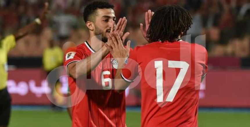 فيتوريا يحسم الجدل بشأن إصابة محمد عبد المنعم في مباراة مصر وجيبوتي