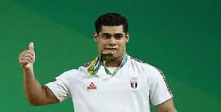 وزير الرياضة يهنئ محمد إيهاب لتتويجه بذهبية بطولة العالم لرفع الأثقال