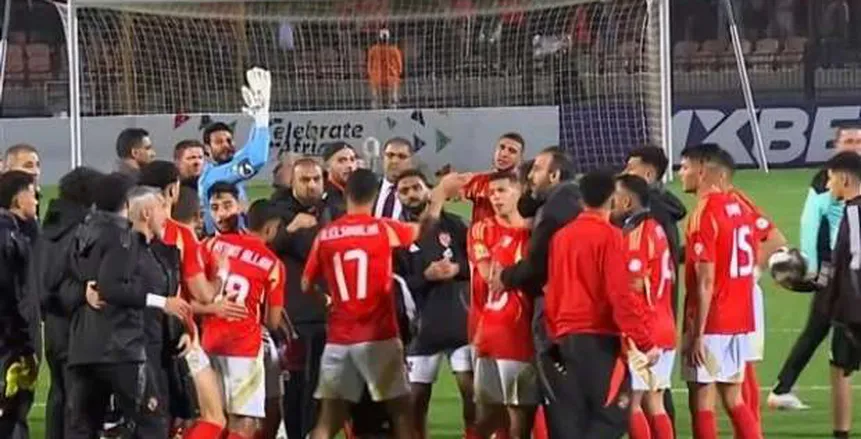 سيف زاهر يكشف نص ما دار بين كهربا ومحمد الشناوي بعد مباراة بلوزداد