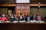 وفد جنوب أفريقيا بمحكمة العدل الدولية