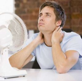 نصائح طبية لمنع الإصابة بالتعب والإجهاد خلال الحر الشديد وارتفاع درجات الحرارة