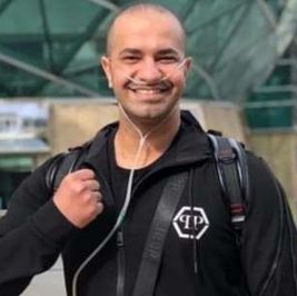 عمر مهران محارب السرطان يهزم «اللعين»: اليوم انتصرت على المرض