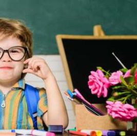 5 أساليب لرفع ذكاء الطفل في سنواته التكوينية.. قبل بدء العام الدراسي