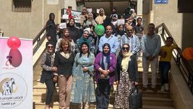 المجلس القومي للمرأة يحتفل بالناجحين بصفوف محو الأمية في حي الأسمرات