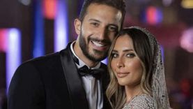 تامر حسني يُحيي حفل زفاف لينا الطهطاي ومحمد فرج (فيديو)