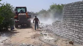 إزالة تعديات بالبناء المخالف في قرى مركز ملوي بالمنيا
